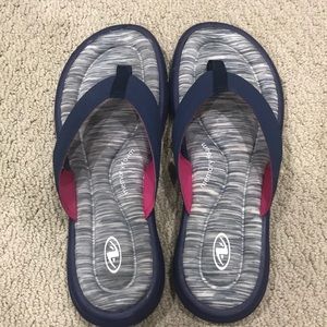 Memory foam sandals